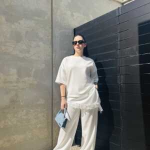 Minimal White Lounge Set