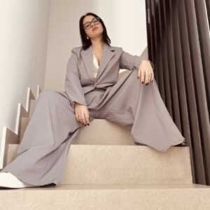 Relaxed Tailored Suit Set In Grey