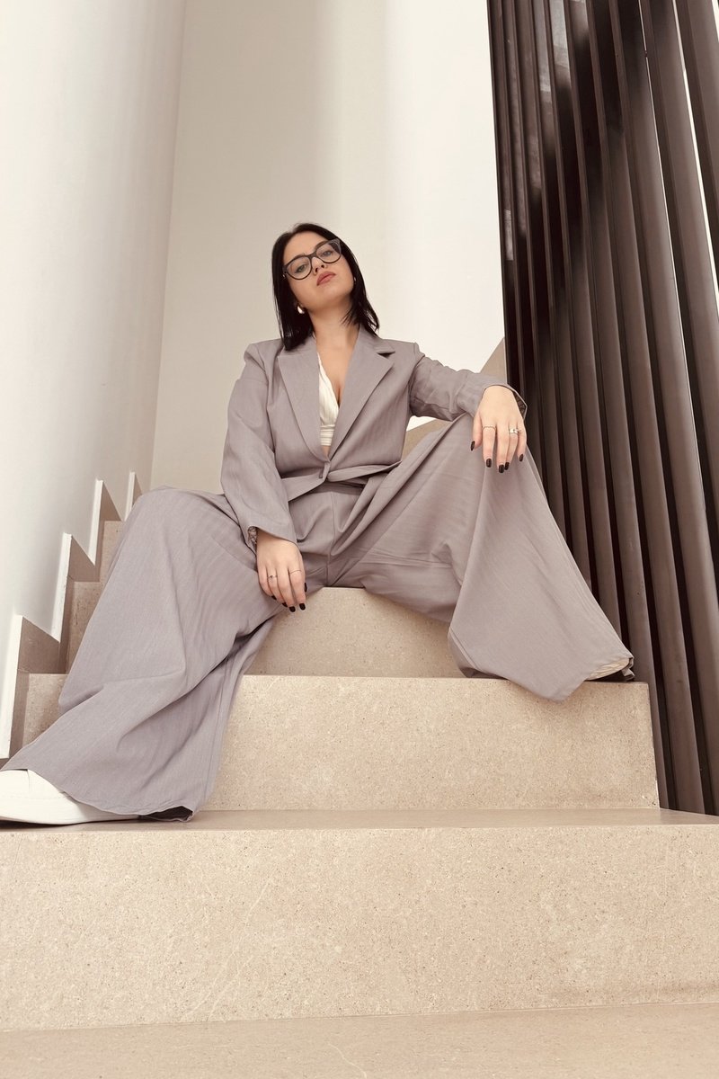 Relaxed Tailored Suit Set In Grey