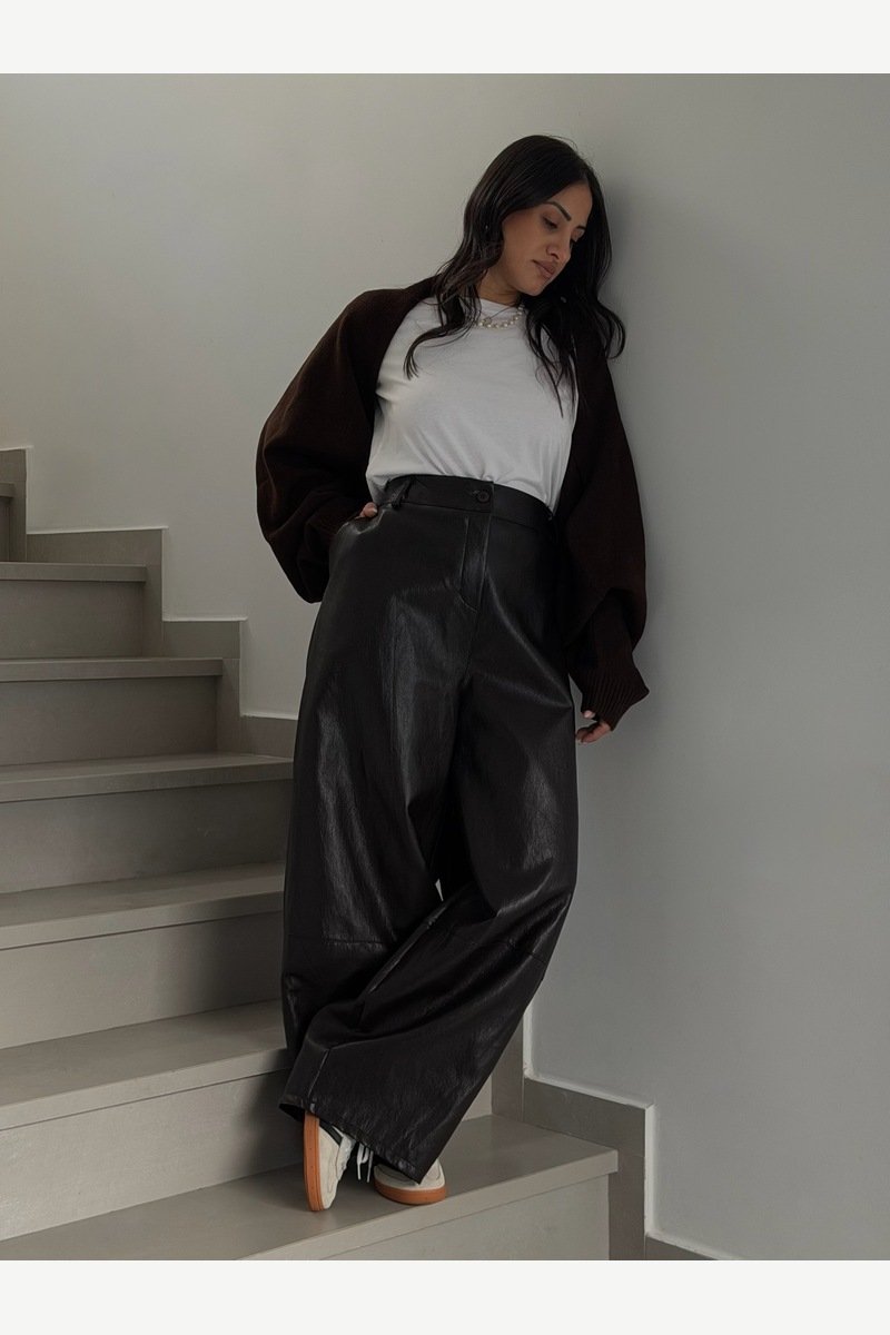 The Statement Faux Leather Pants – Dark Brown